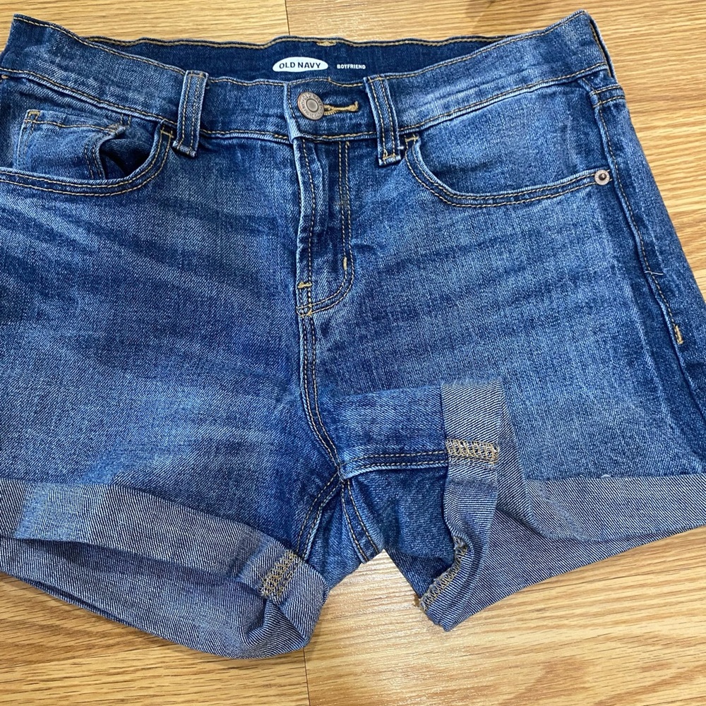 “Boyfriend” fit Old Navy blue jean shorts size XS EUC - Picture 5 of 11
